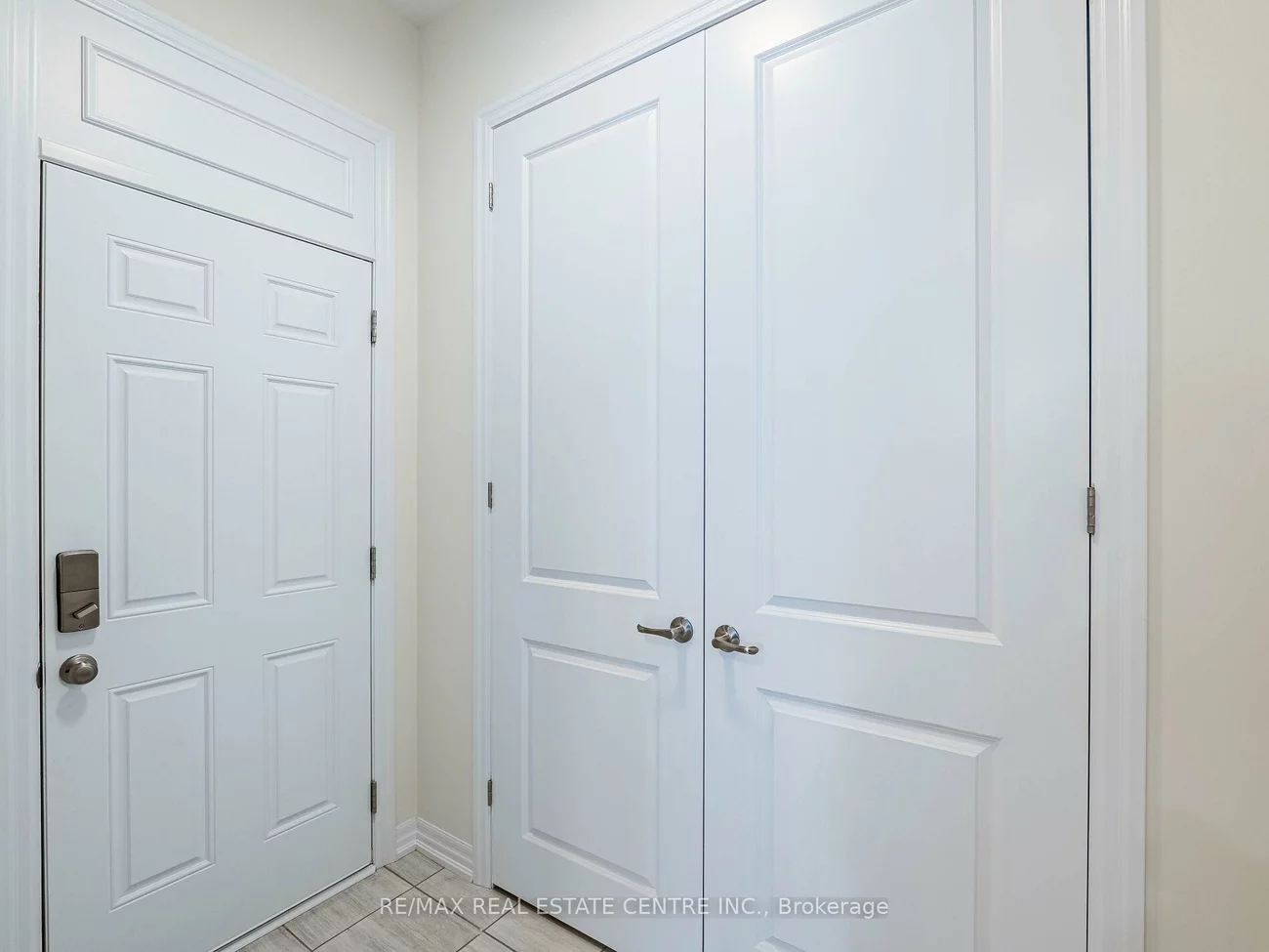 323, Harold Dent, 1008 - GO Glenorchy, Oakville