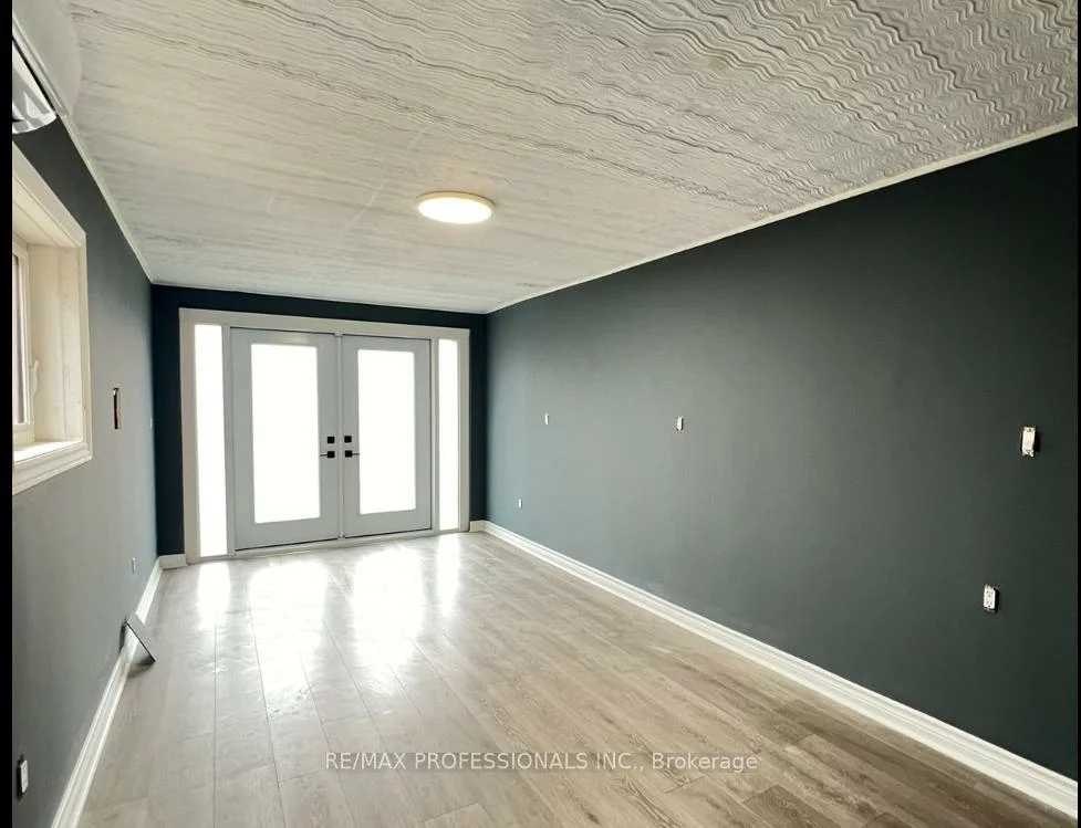 15, Ridge, 1003 - CP College Park, Oakville