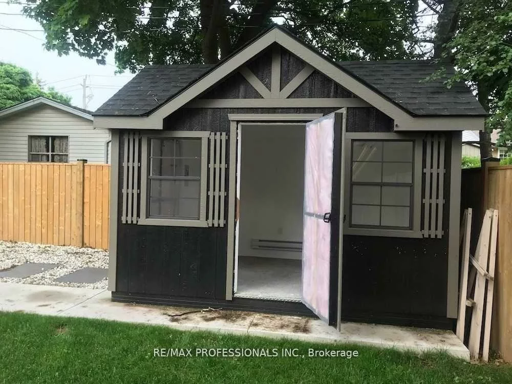 15, Ridge, 1003 - CP College Park, Oakville