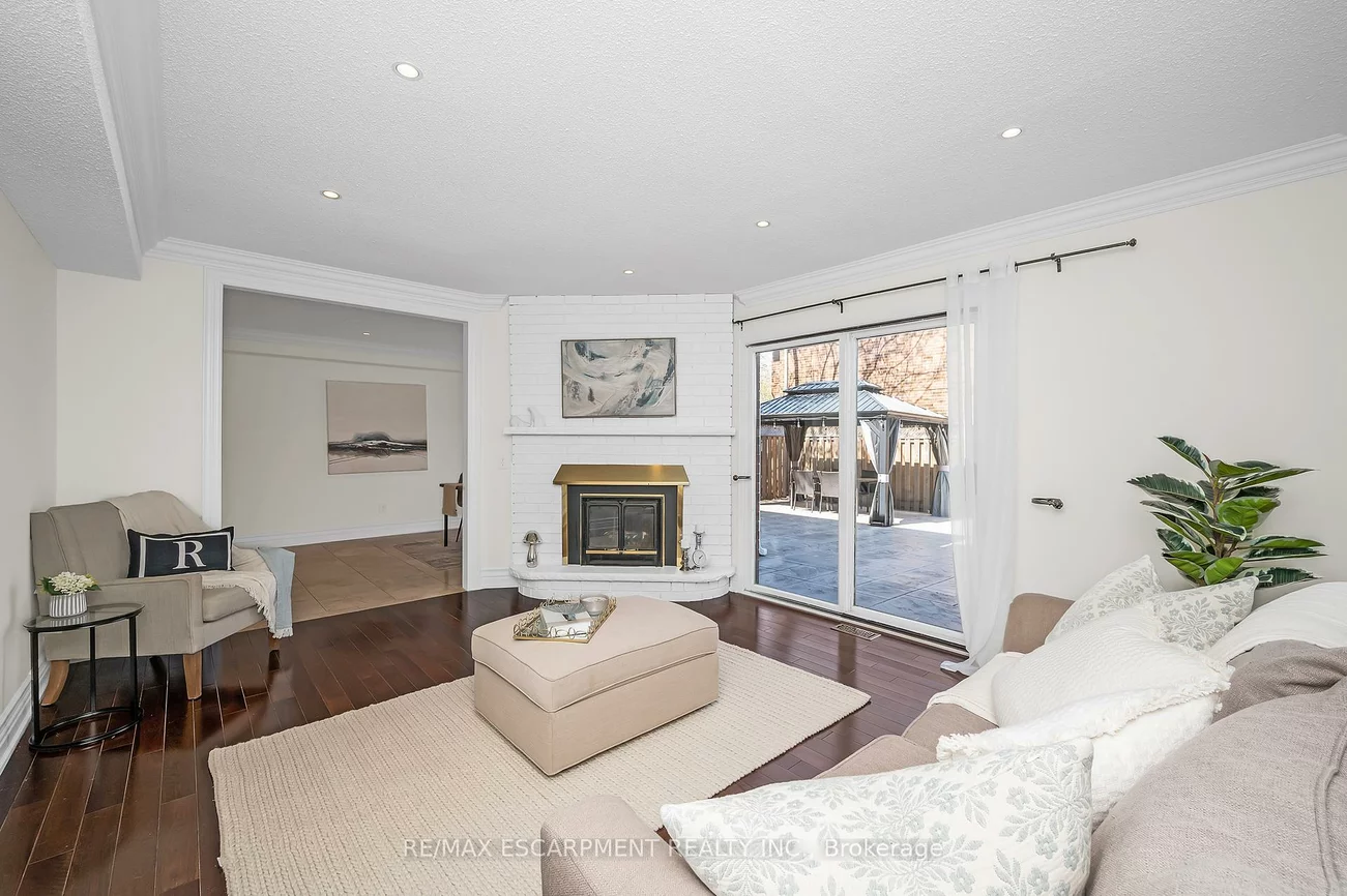 2728, Guilford, 1004 - CV Clearview, Oakville