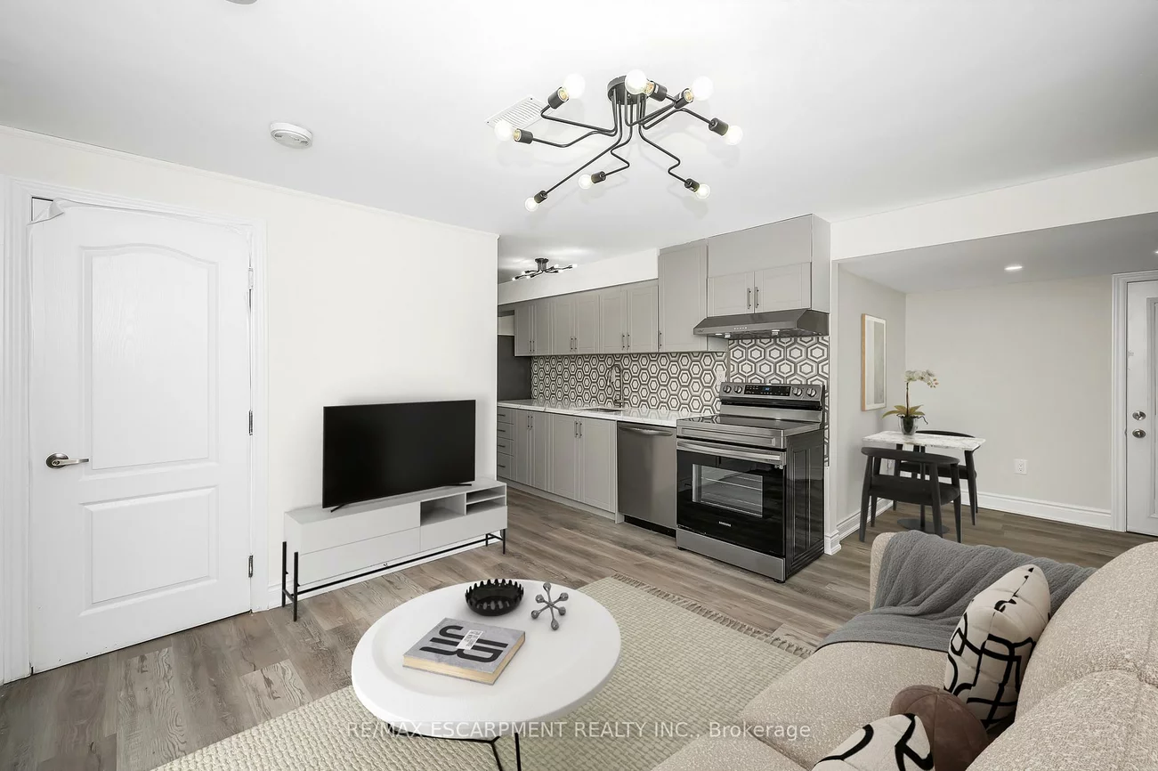 2728, Guilford, 1004 - CV Clearview, Oakville