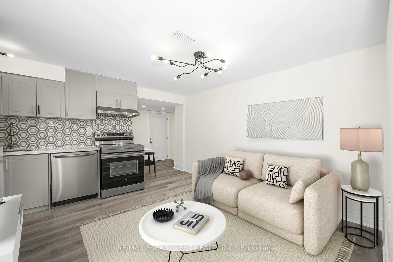 2728, Guilford, 1004 - CV Clearview, Oakville