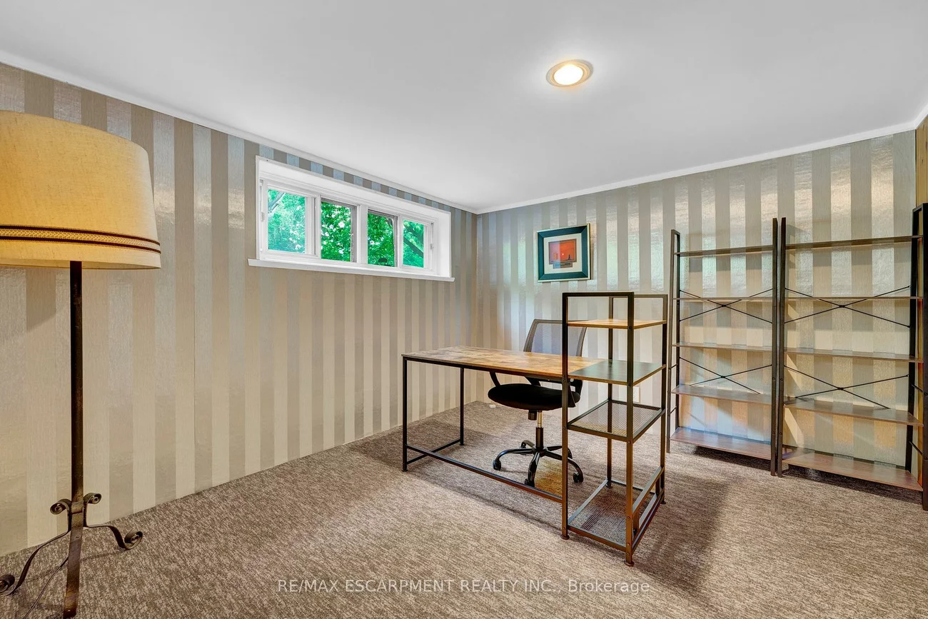 237, Albion, 1011 - MO Morrison, Oakville