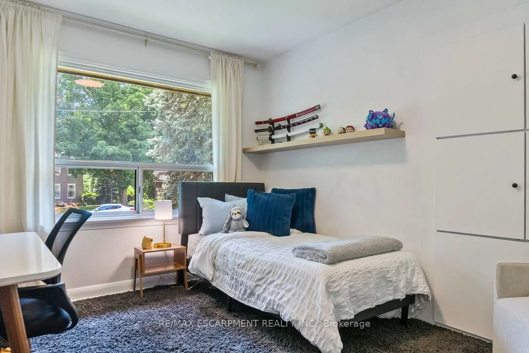 237, Albion, 1011 - MO Morrison, Oakville