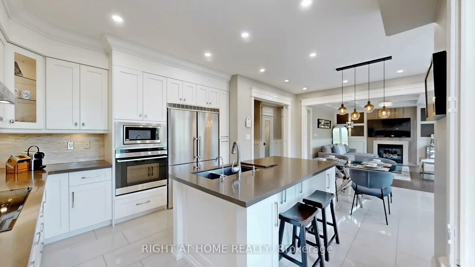 1504, Pinery, 1009 - JC Joshua Creek, Oakville