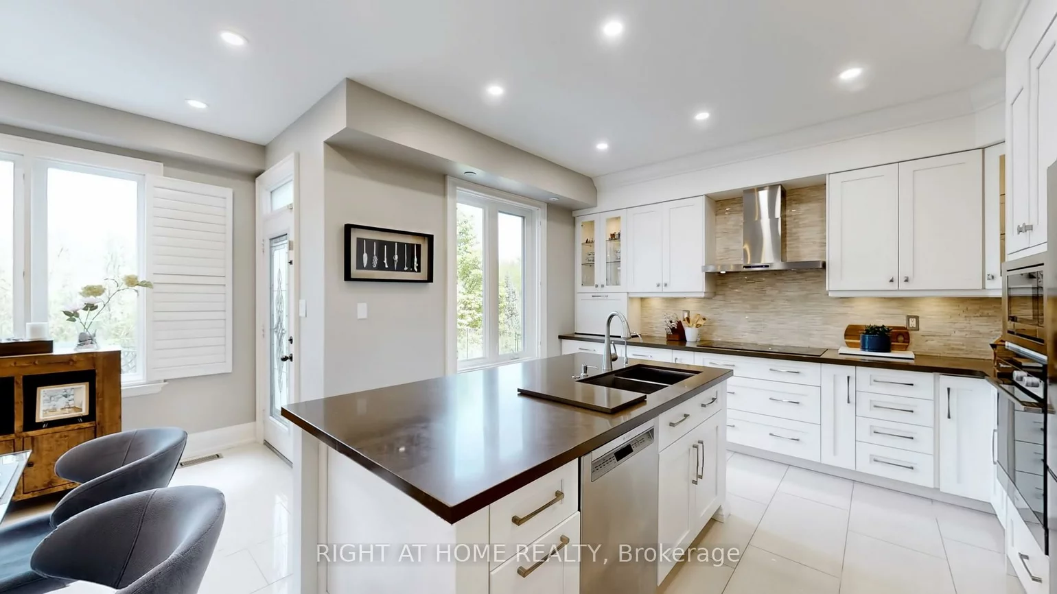 1504, Pinery, 1009 - JC Joshua Creek, Oakville
