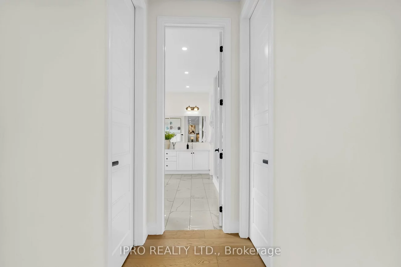 3302, Rattlesnake, 1008 - GO Glenorchy, Oakville