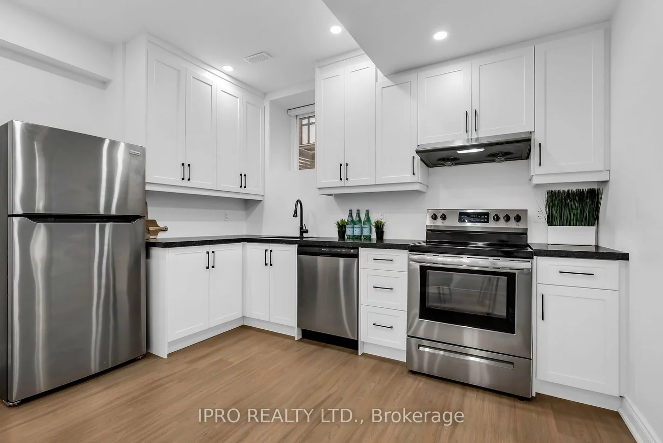 3302, Rattlesnake, 1008 - GO Glenorchy, Oakville