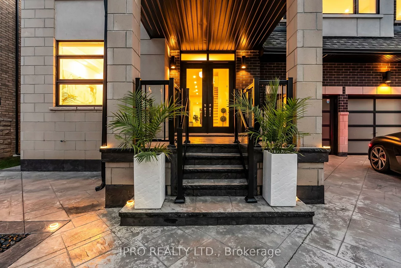 3302, Rattlesnake, 1008 - GO Glenorchy, Oakville