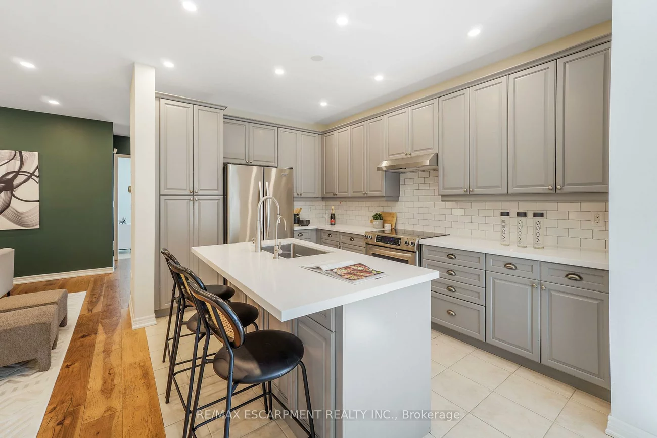 2314, Kwinter, 1019 - WM Westmount, Oakville