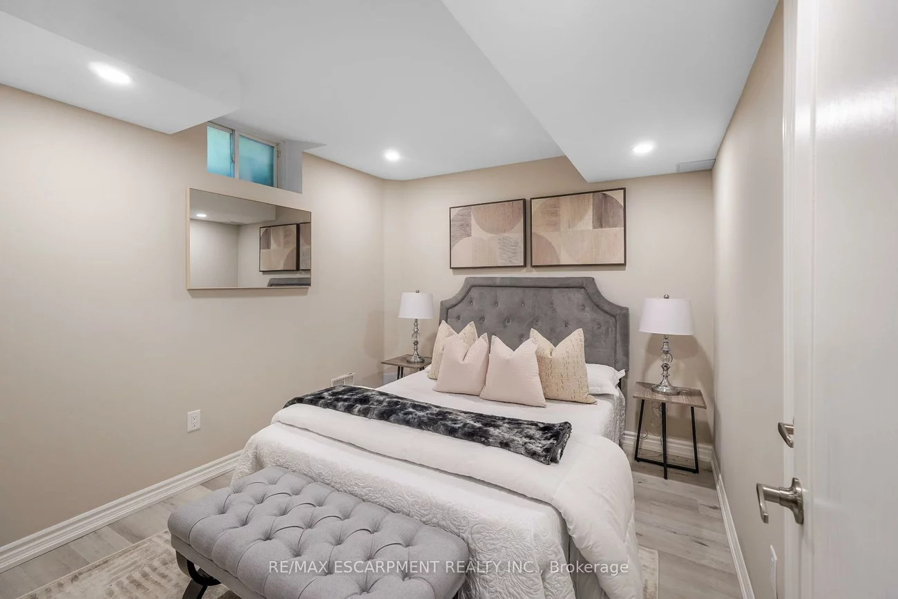 2314, Kwinter, 1019 - WM Westmount, Oakville