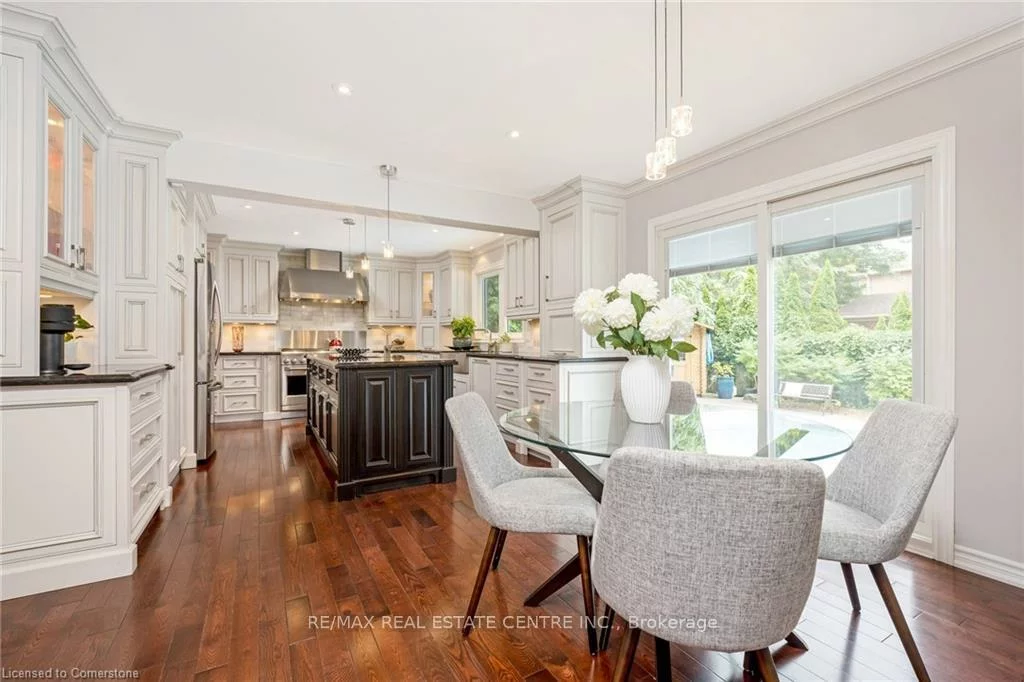 1717, Heritage, 1007 - GA Glen Abbey, Oakville