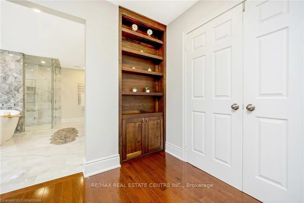 1717, Heritage, 1007 - GA Glen Abbey, Oakville
