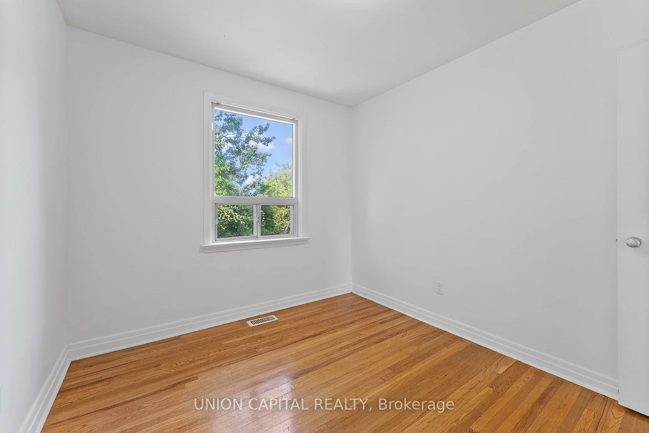 379, Tamarack, 1020 - WO West, Oakville