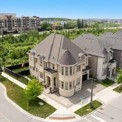 25, Wheat Boom, 1008 - GO Glenorchy, Oakville