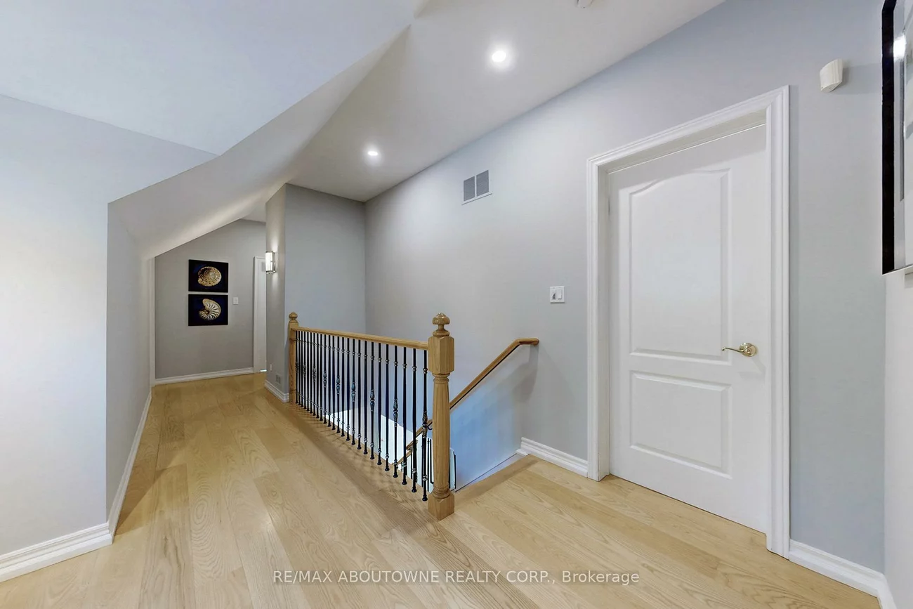 152, Elton Park, 1011 - MO Morrison, Oakville