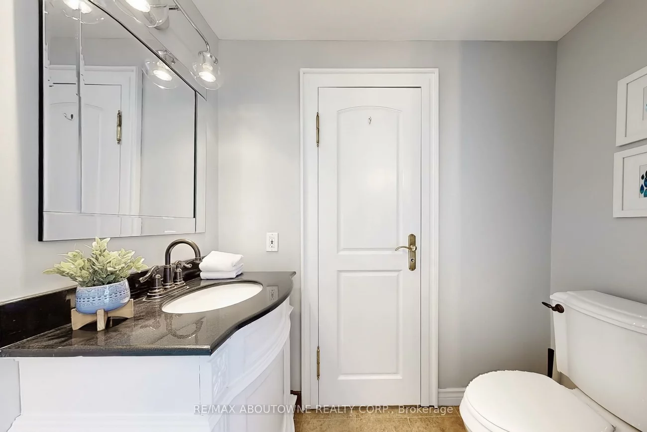 152, Elton Park, 1011 - MO Morrison, Oakville