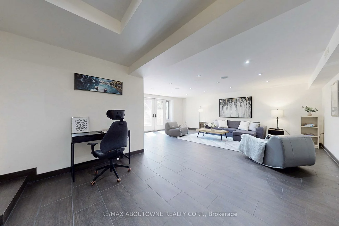 152, Elton Park, 1011 - MO Morrison, Oakville