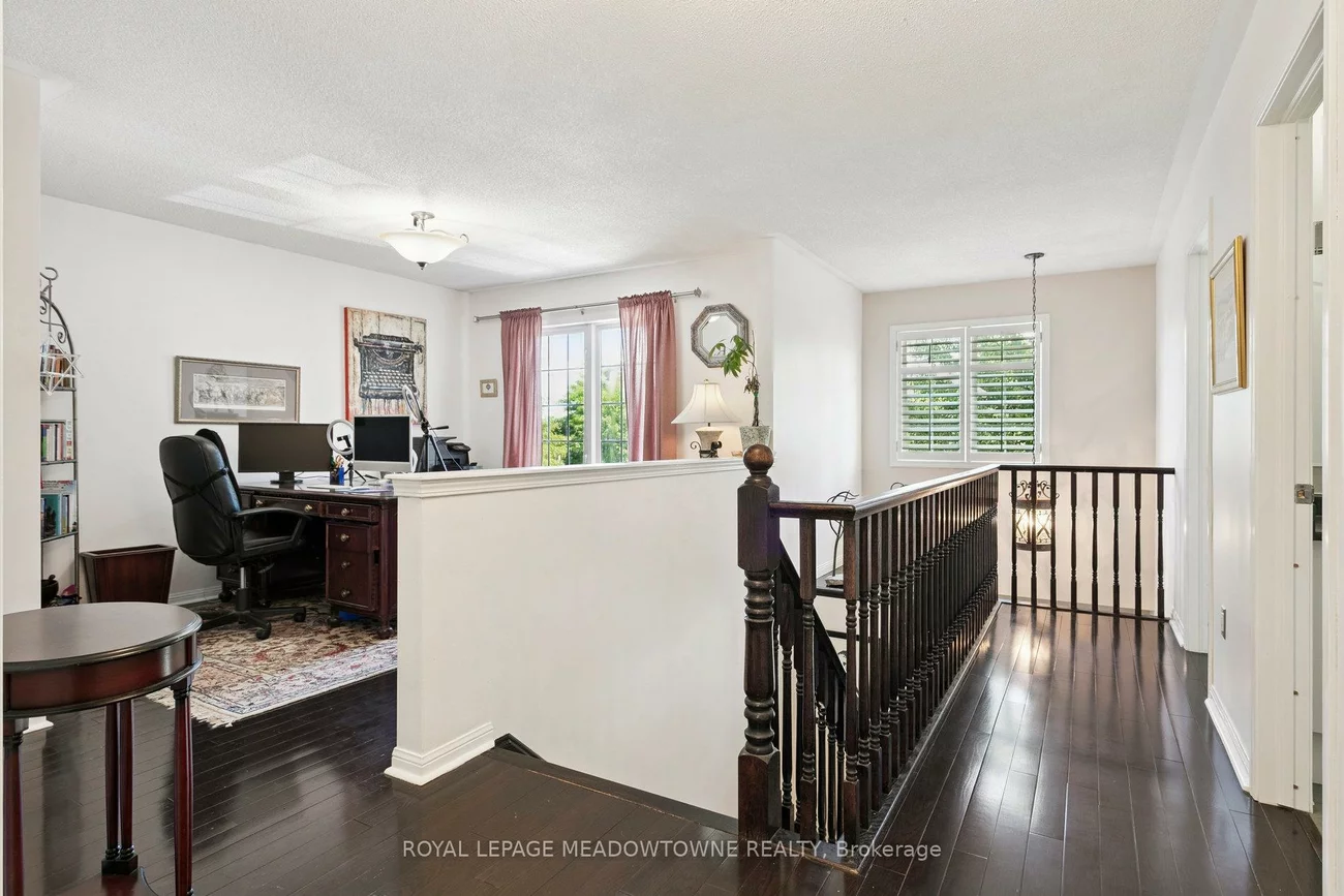 1325, Ashwood, 1022 - WT West Oak Trails, Oakville