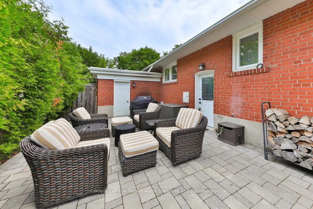 33, Forster Park, 1002 - CO Central, Oakville