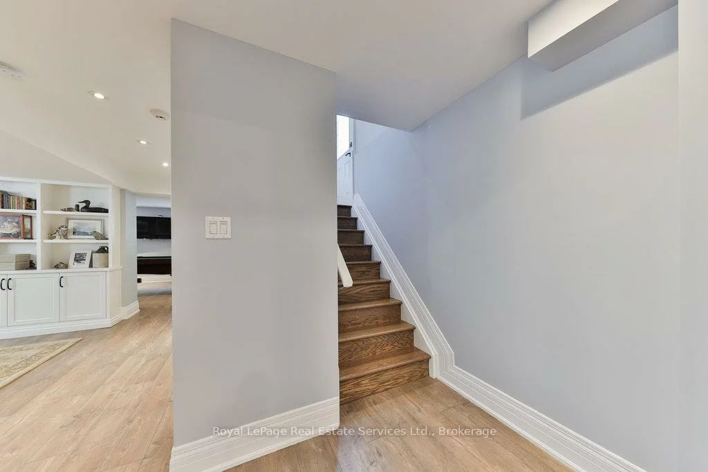 33, Forster Park, 1002 - CO Central, Oakville