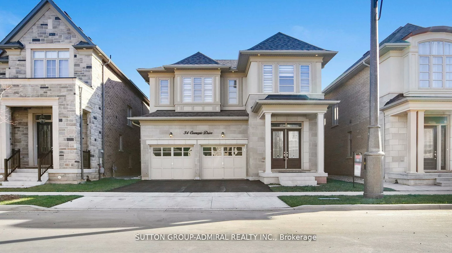 34, Carnegie, 1008 - GO Glenorchy, Oakville