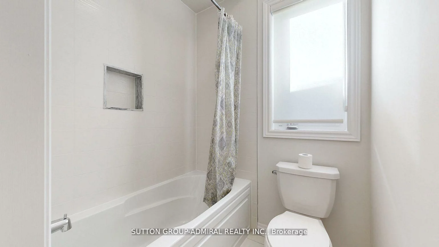 34, Carnegie, 1008 - GO Glenorchy, Oakville