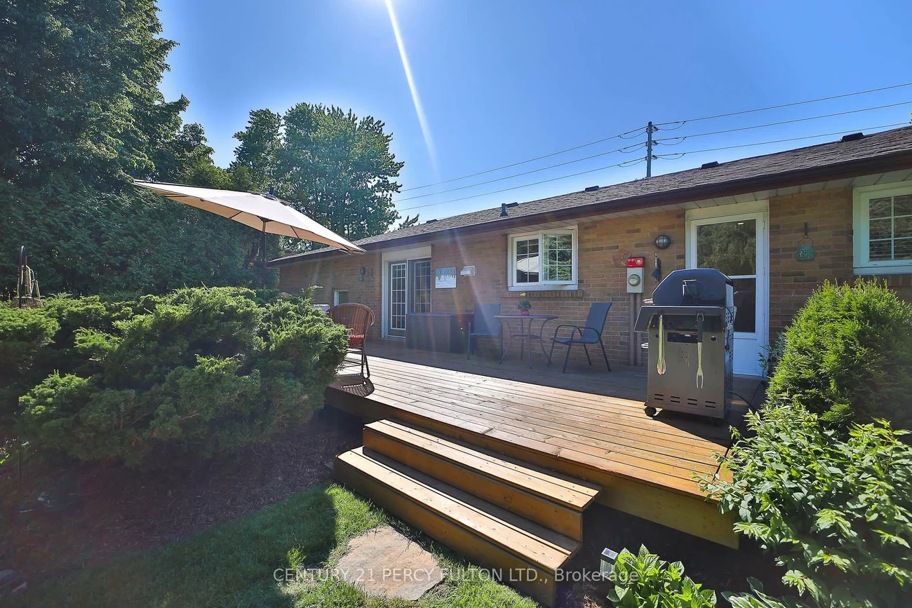 1520, Rebecca, 1017 - SW Southwest, Oakville