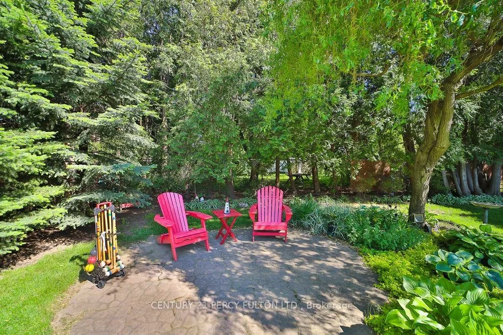 1520, Rebecca, 1017 - SW Southwest, Oakville