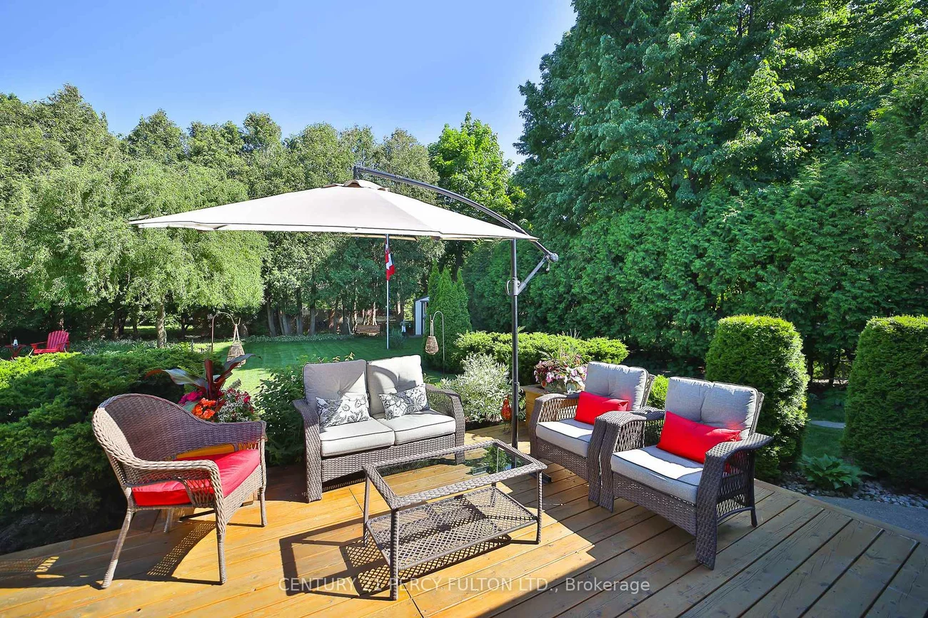 1520, Rebecca, 1017 - SW Southwest, Oakville