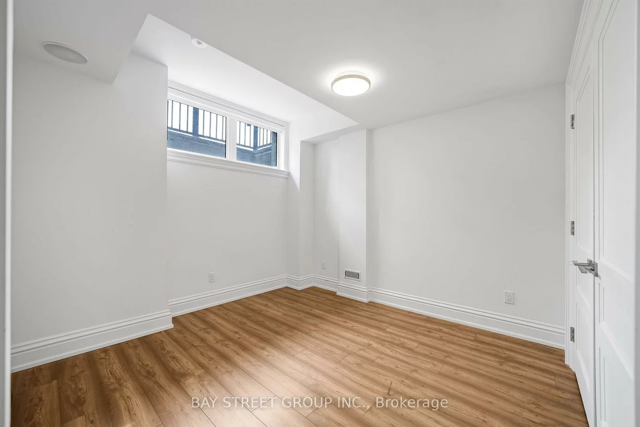 442, Sherin, 1020 - WO West, Oakville