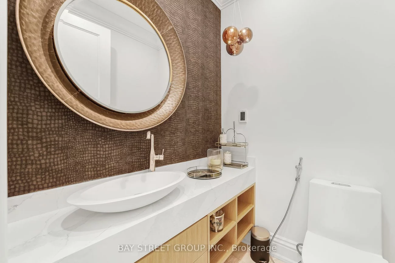 442, Sherin, 1020 - WO West, Oakville