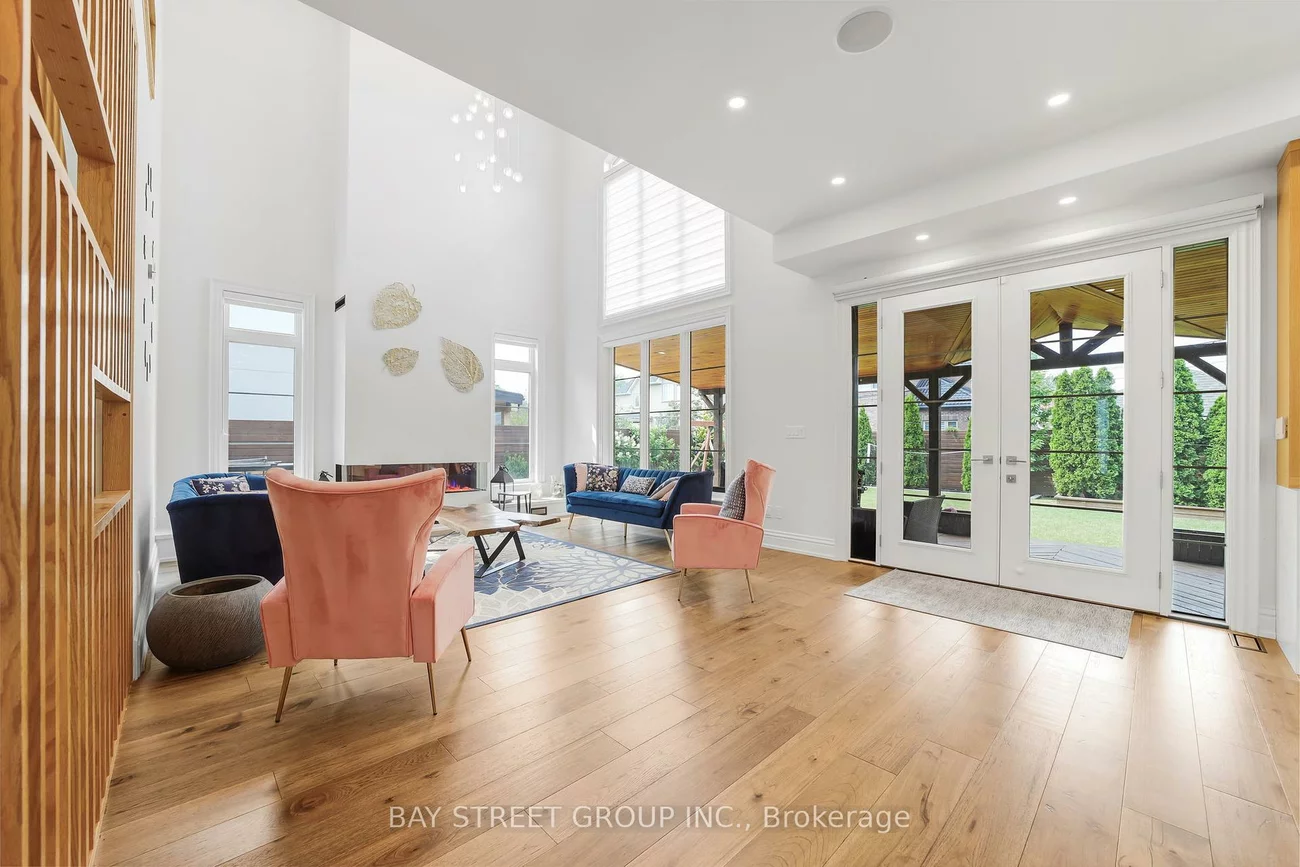 442, Sherin, 1020 - WO West, Oakville