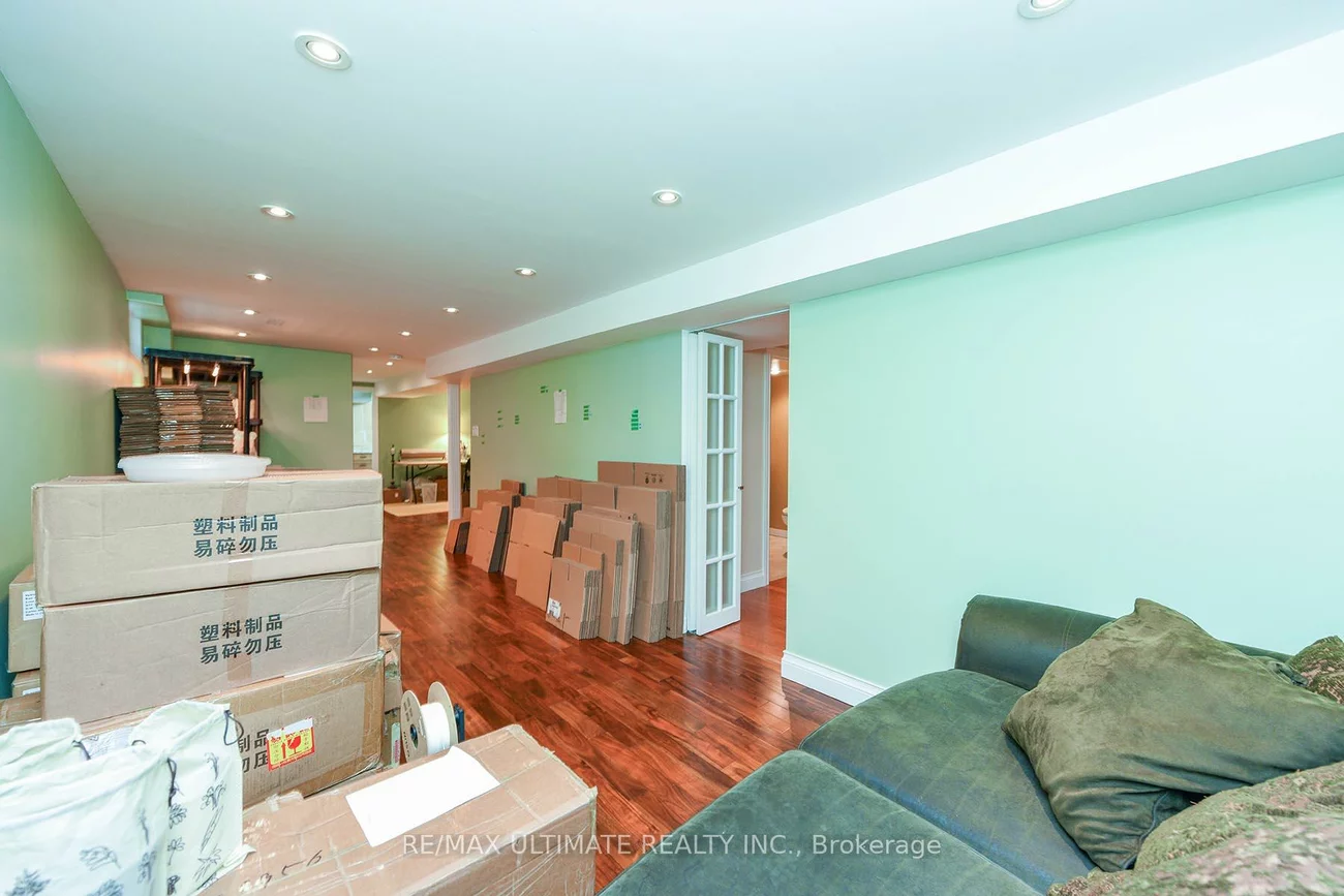 89, Mccraney, 1003 - CP College Park, Oakville