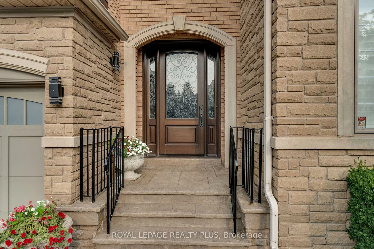 2376, Valley Forest, 1015 - RO River Oaks, Oakville