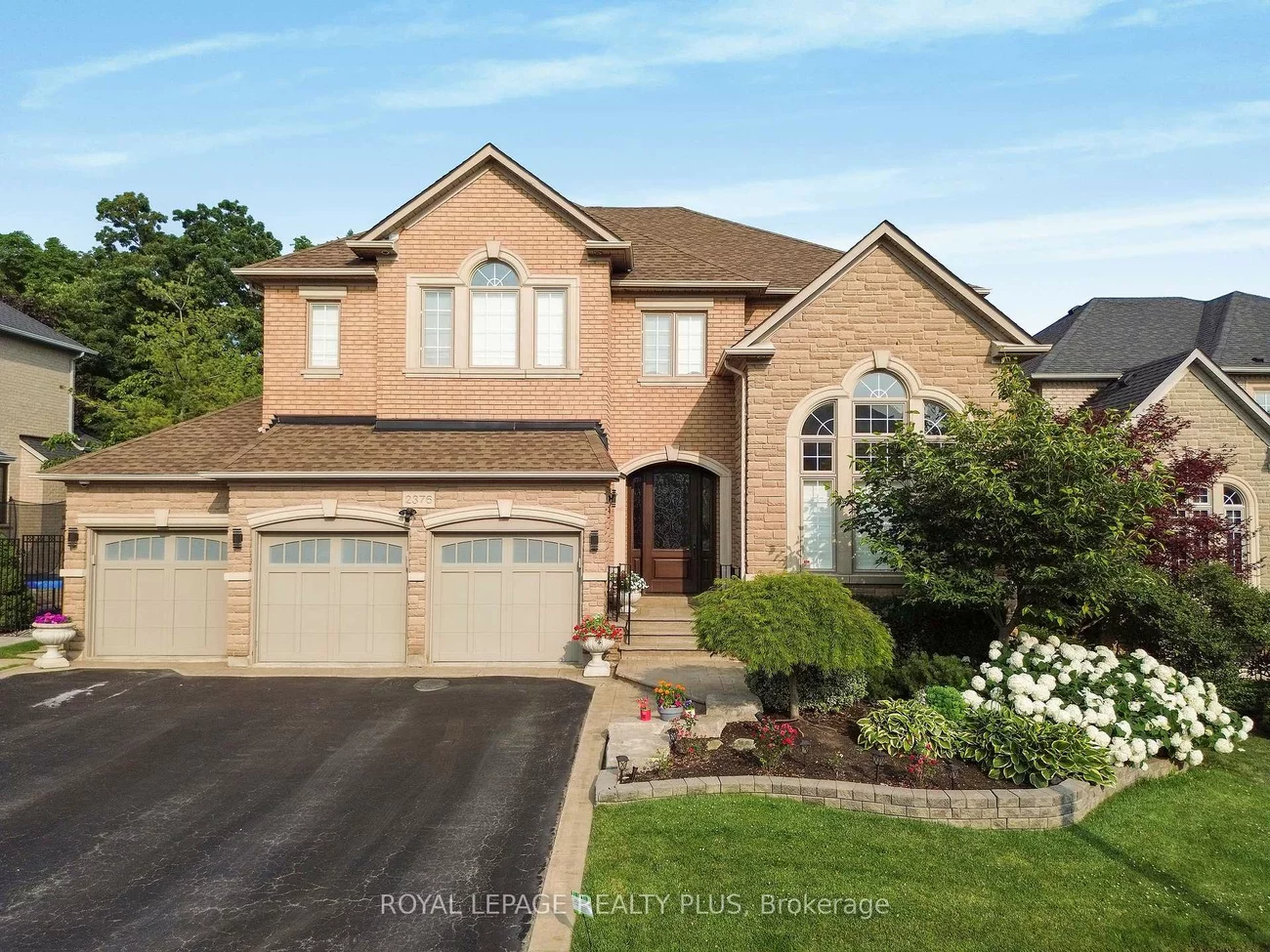 2376, Valley Forest, 1015 - RO River Oaks, Oakville