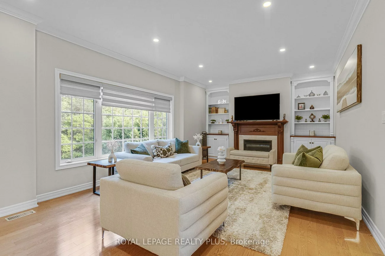 2376, Valley Forest, 1015 - RO River Oaks, Oakville
