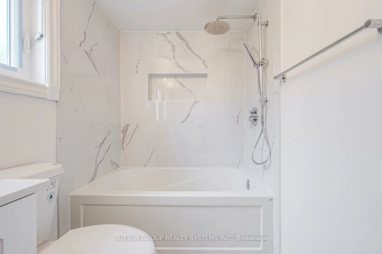 2029, Westmount, 1019 - WM Westmount, Oakville
