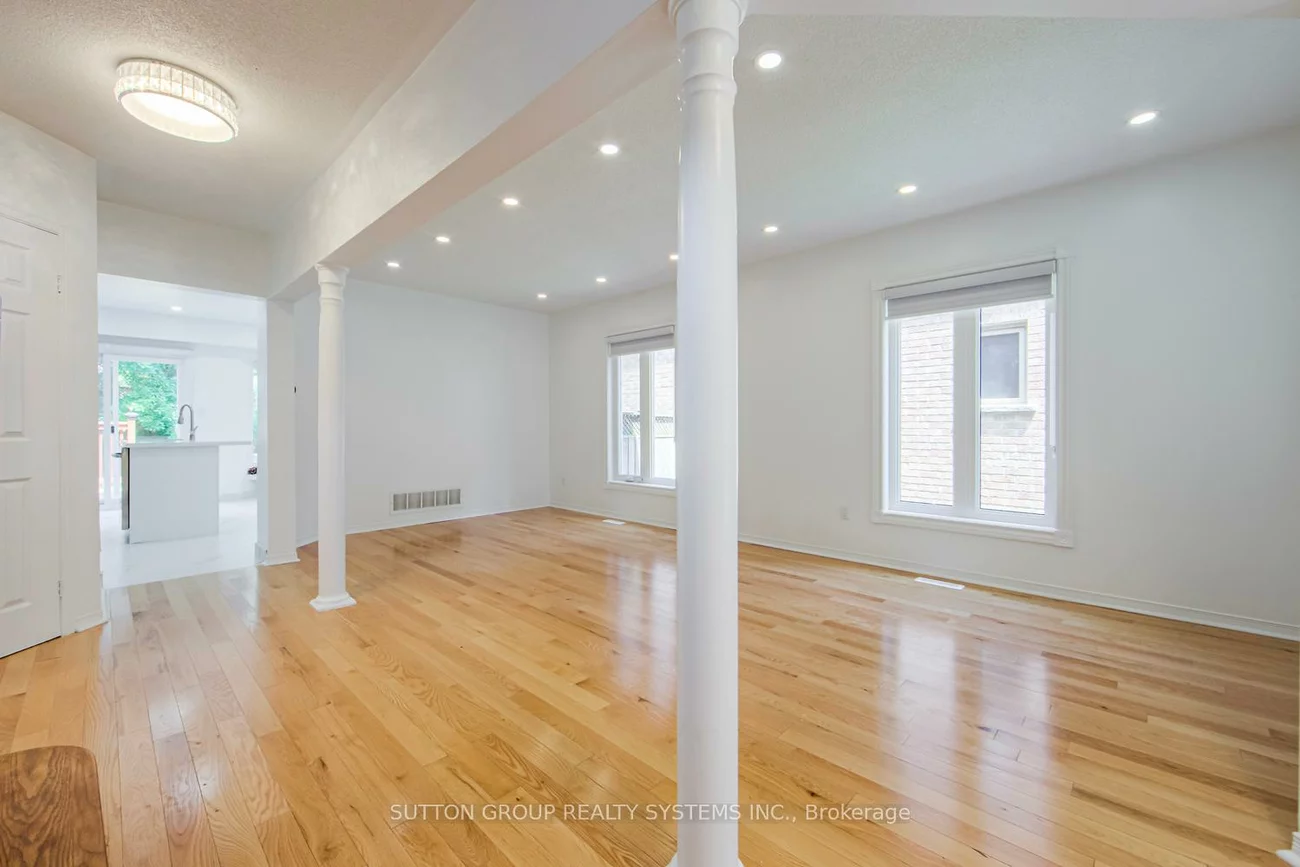 2029, Westmount, 1019 - WM Westmount, Oakville