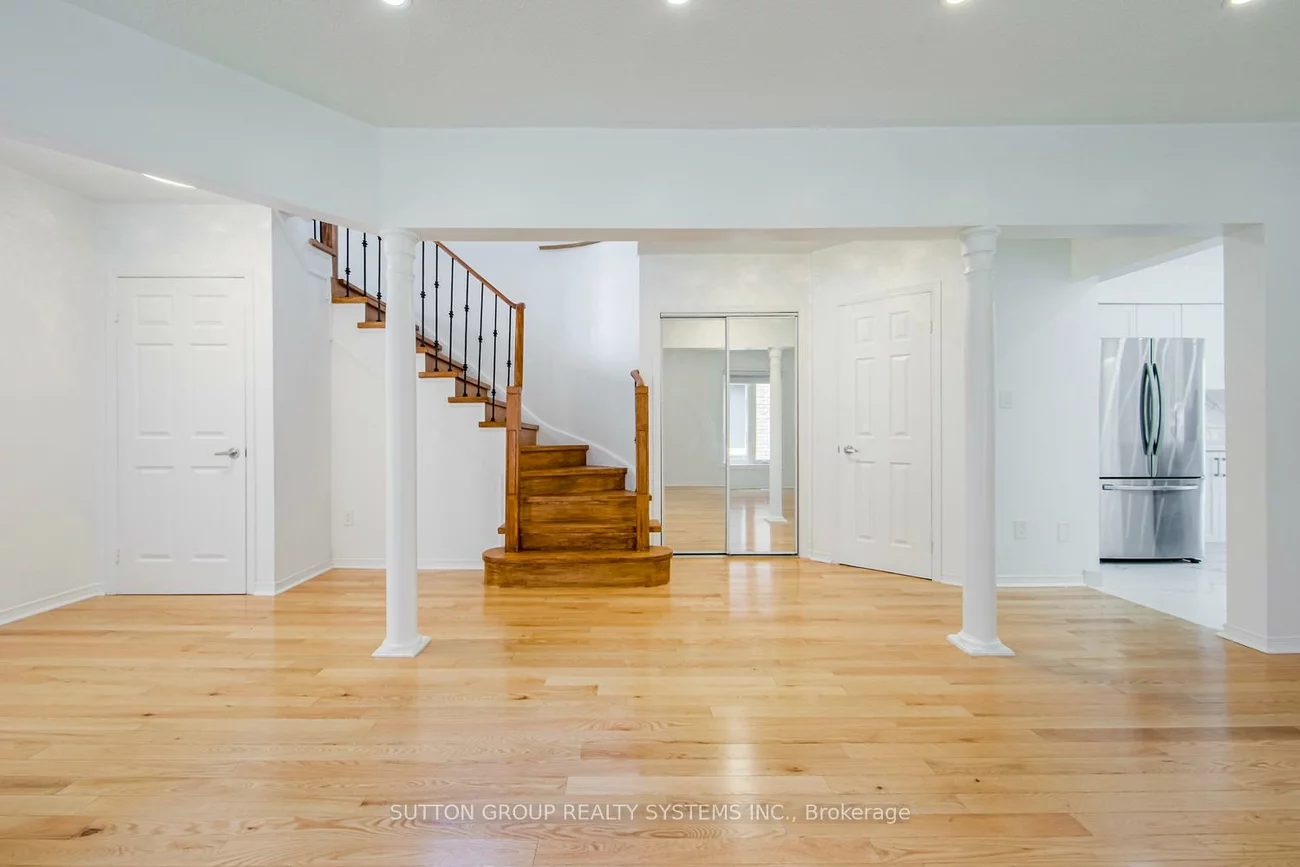 2029, Westmount, 1019 - WM Westmount, Oakville