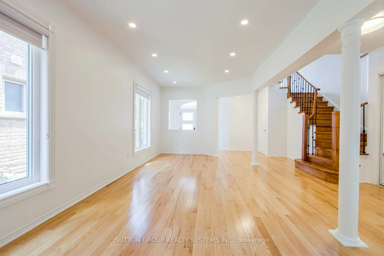 2029, Westmount, 1019 - WM Westmount, Oakville