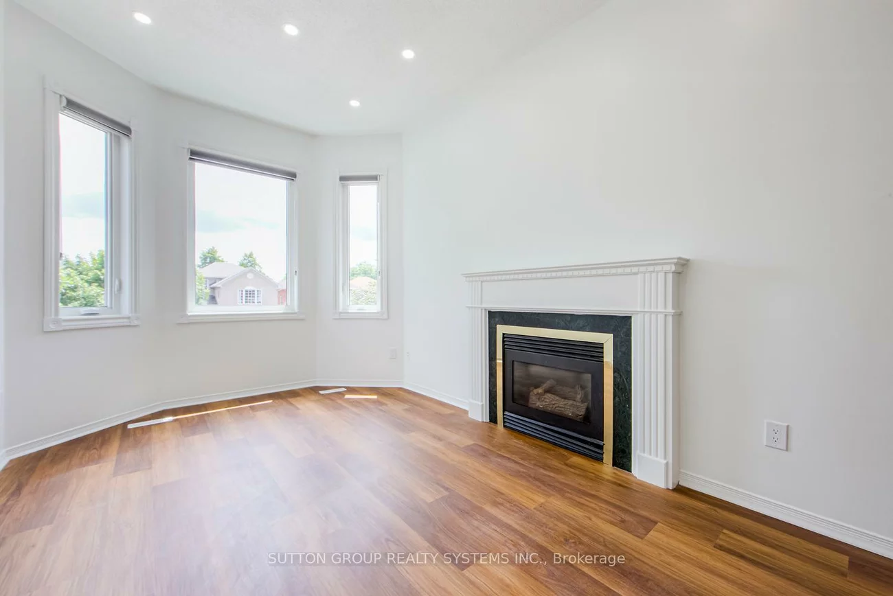 2029, Westmount, 1019 - WM Westmount, Oakville