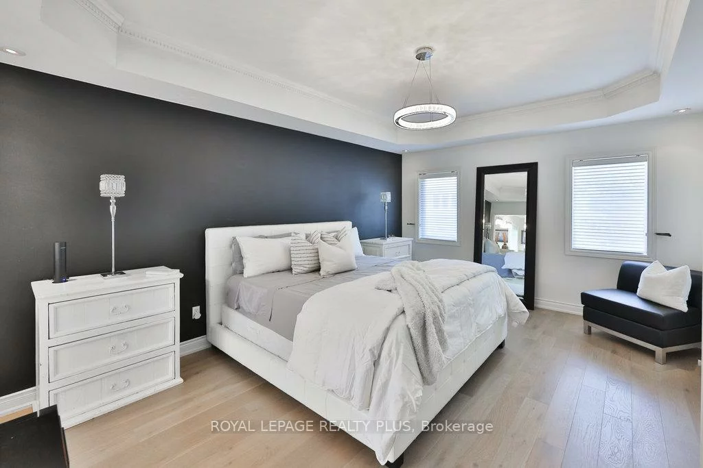 3321, Springflower, 1001 - BR Bronte, Oakville