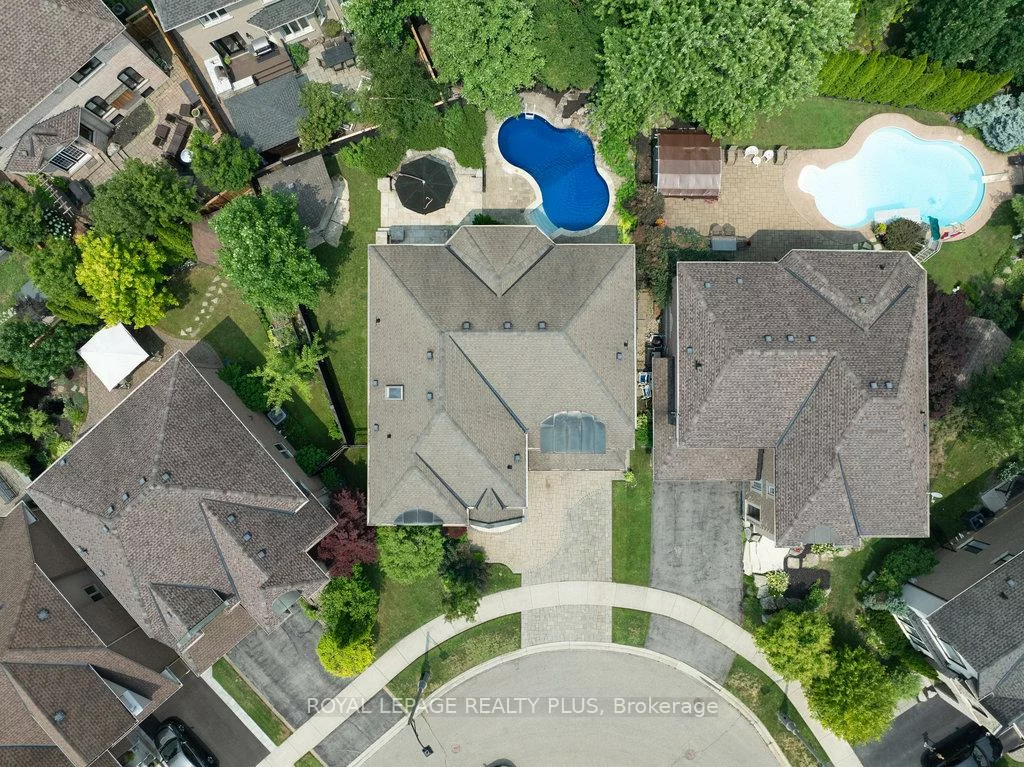 3321, Springflower, 1001 - BR Bronte, Oakville