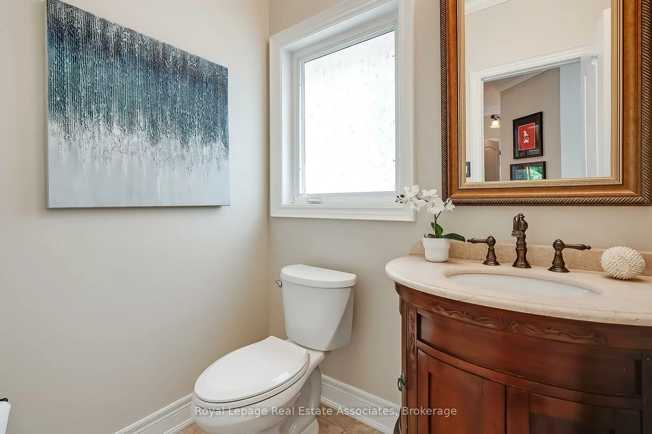 2257, Adirondak, 1022 - WT West Oak Trails, Oakville