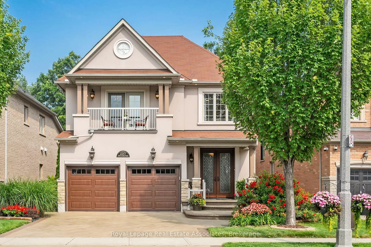 2257, Adirondak, 1022 - WT West Oak Trails, Oakville