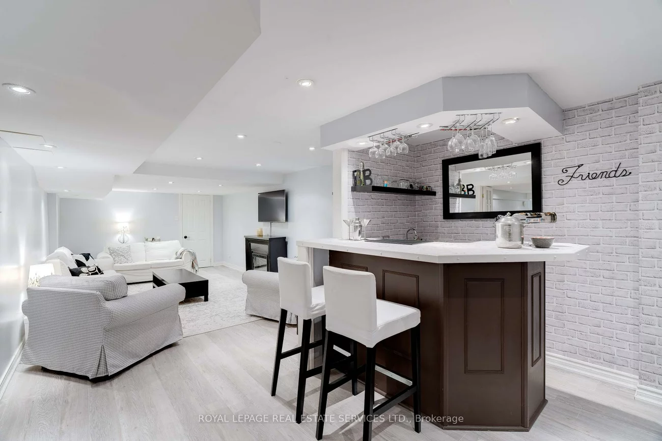 3282, Victoria, 1001 - BR Bronte, Oakville