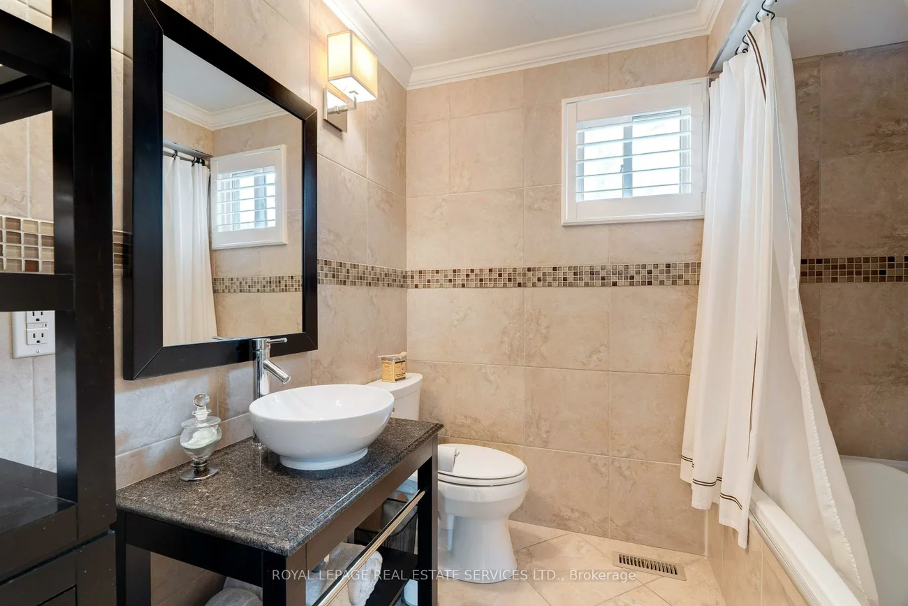 3282, Victoria, 1001 - BR Bronte, Oakville