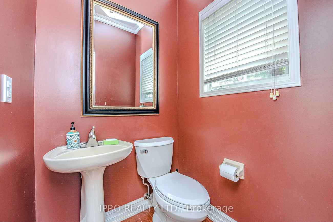 2377, Dalebrook, 1018 - WC Wedgewood Creek, Oakville