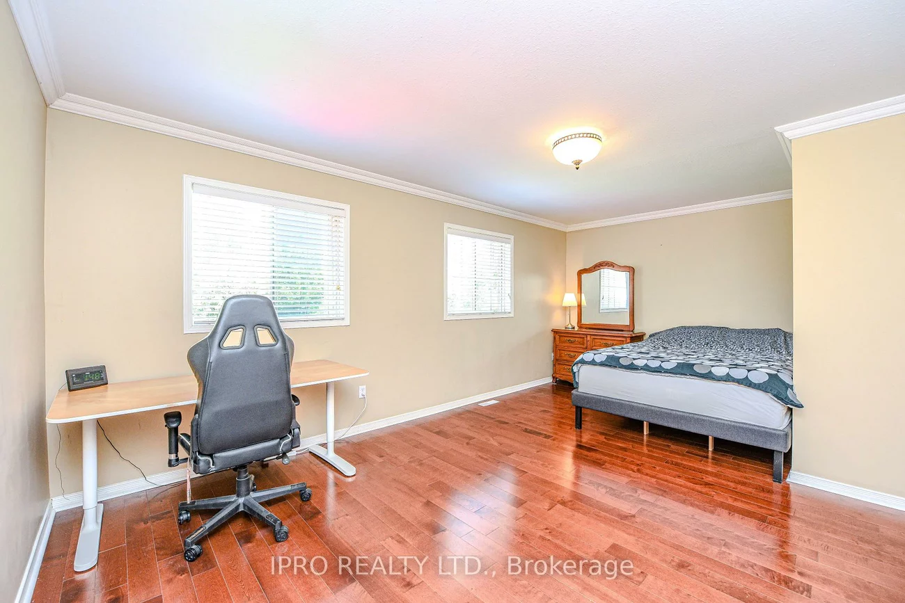 2377, Dalebrook, 1018 - WC Wedgewood Creek, Oakville